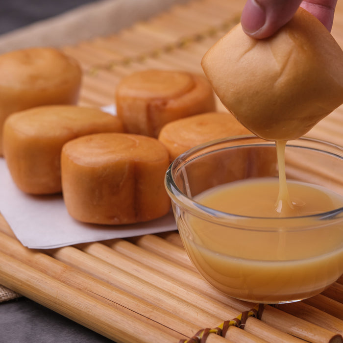 Fried Mantou with Condensed Milk